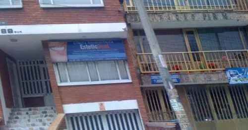 CLINICA ODONTOLOGICA ESTETICDENT CLINICA ODONTOLOGICA ESTETICDENT